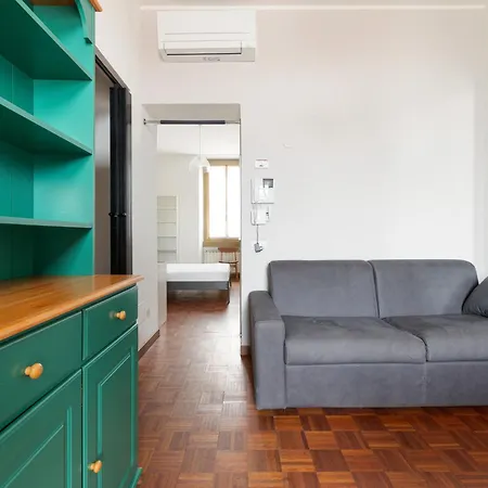 Crescenzago Cosy Apt! Appartement