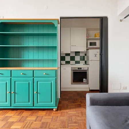 Crescenzago Cosy Apt! Milaan